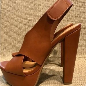 Carmel brown platform sandals